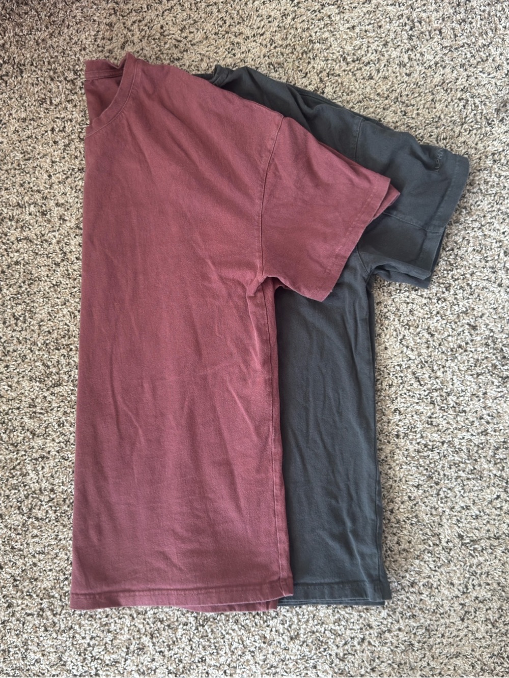 Alphalete Men's Crew Neck T-Shirt - Brown, Maroon, Charcoal, Teal - Picture 4 of 6